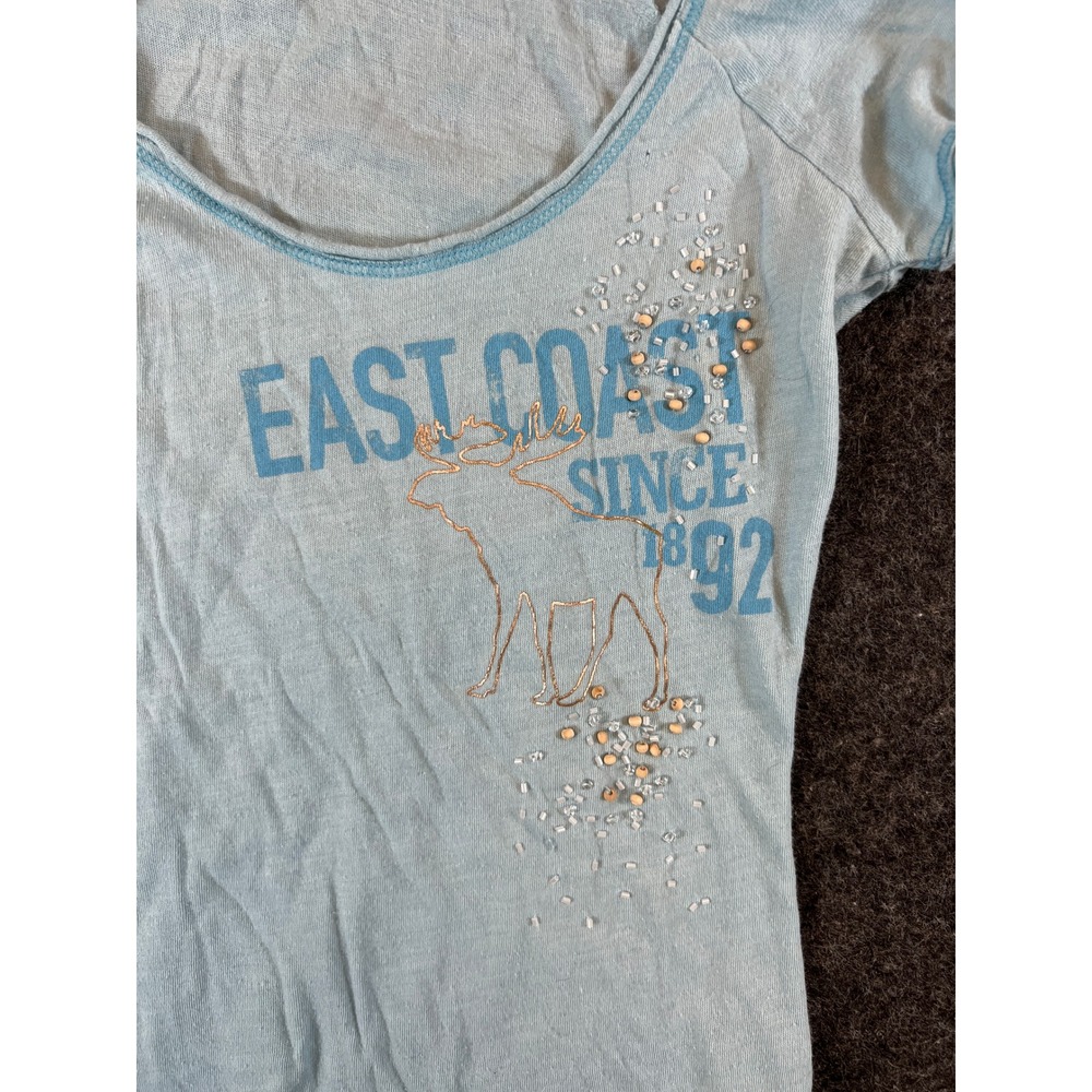 Vintage Y2K Abercrombie Girls Petite S Blue Moose Graphic Beaded Sequin Tee
